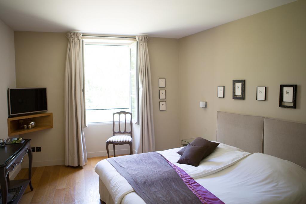 Espace De L'Hers Châteauneuf-du-Pape Esterno foto